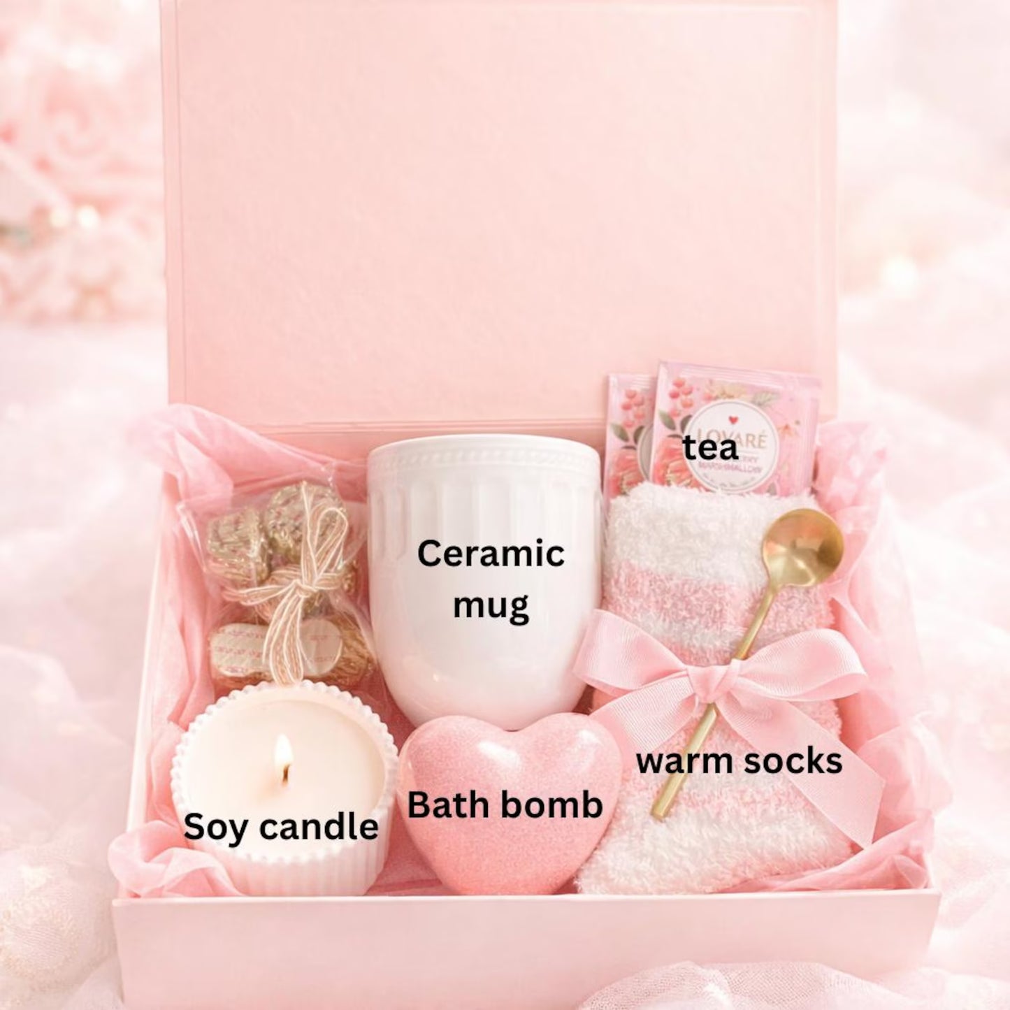 Hygge Gift Box – Cozy Socks, Scented Candle, Mug & Tea Relaxation Kit