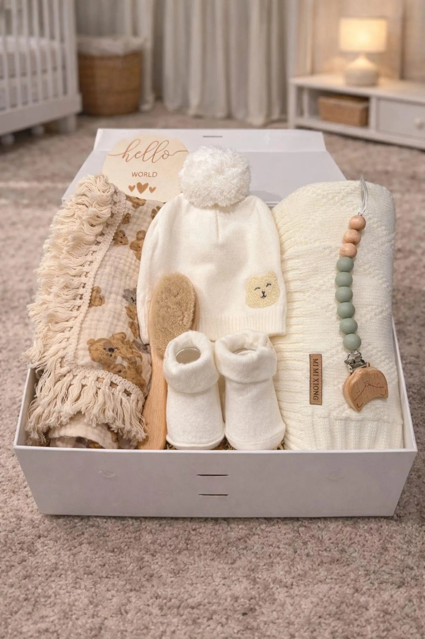 Newborn Baby Gift Set with 2 Blankets, Knit Hat & Socks, Neutral Baby Shower Present